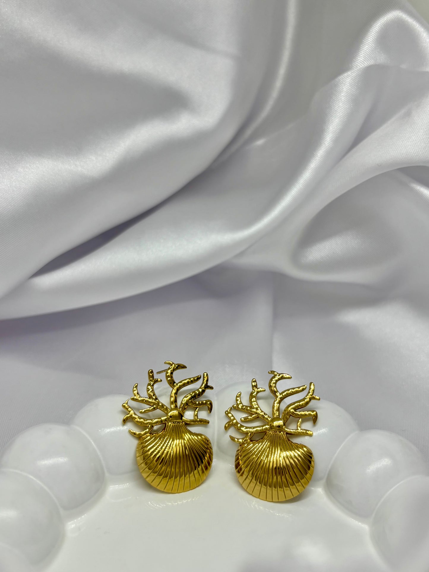 Golden Coral Shell Studs