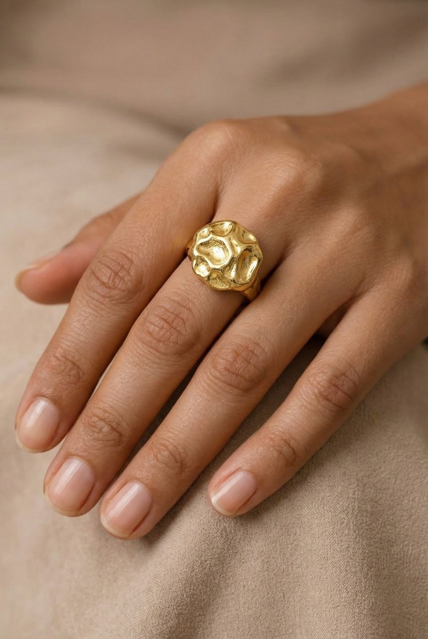 Bella Gold Vintage Ring