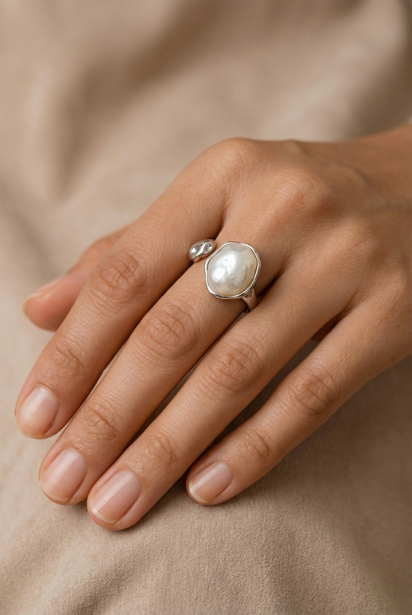 Dreamy Pearl Silver Ring