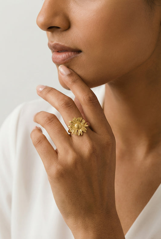 Bella Gold Flower Ring
