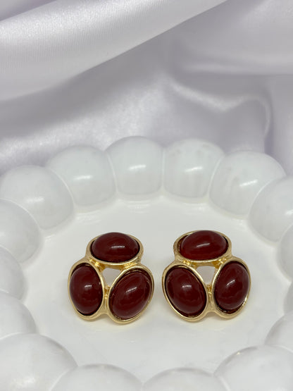 Amber glow vintage stud