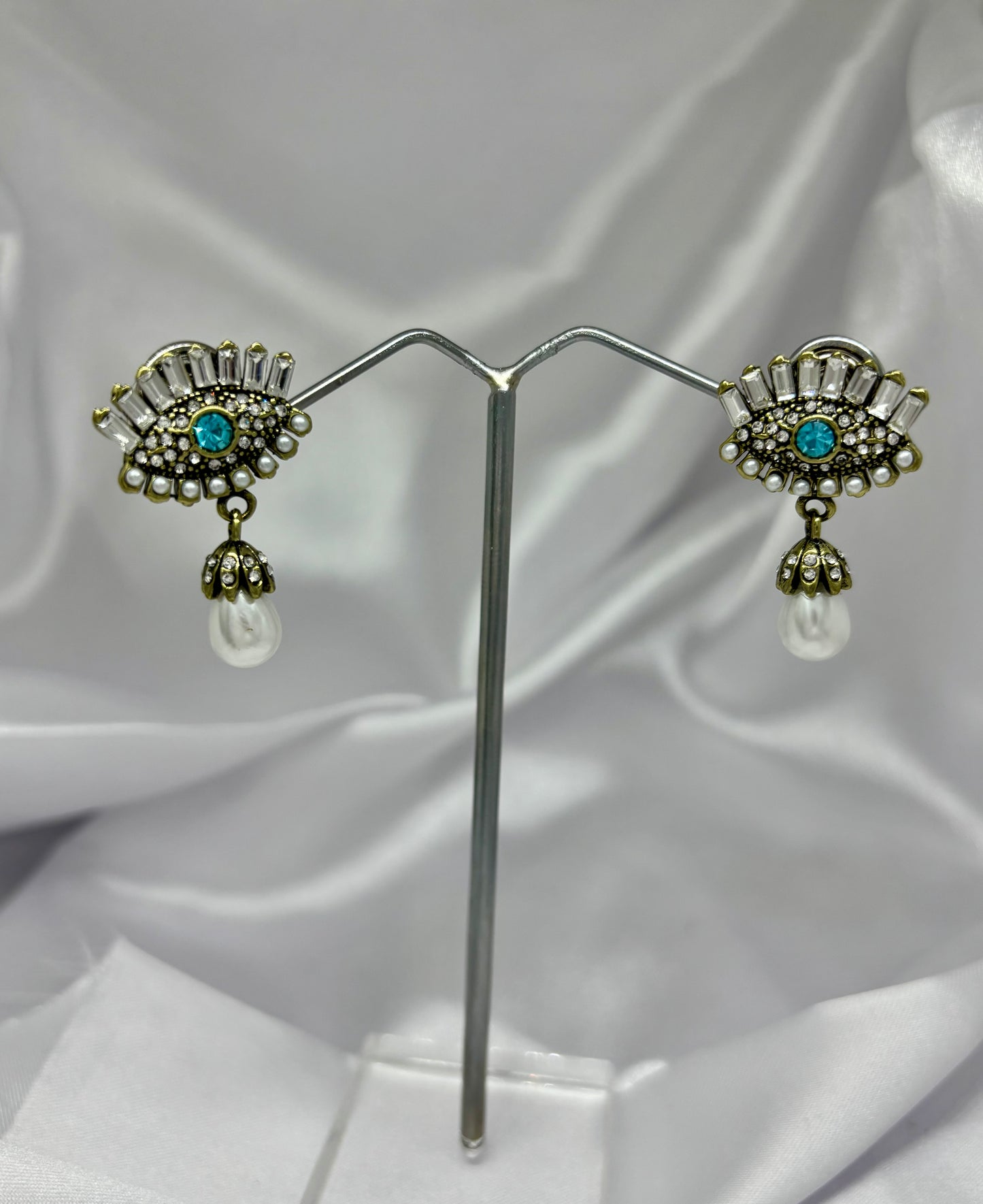 Azure Eye Glam Drops