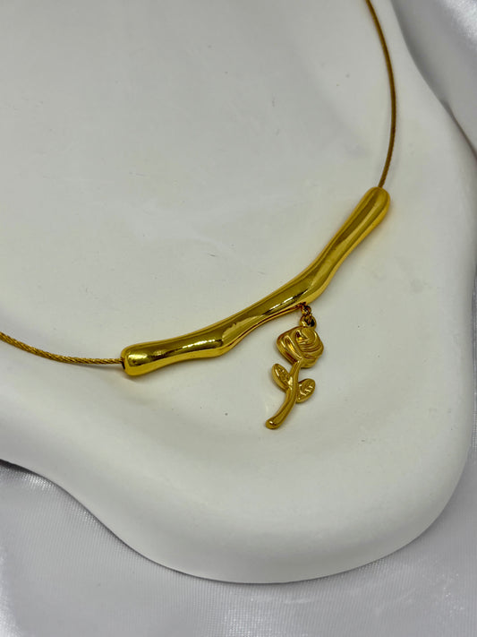 Mystic Rose Golden Neckchain