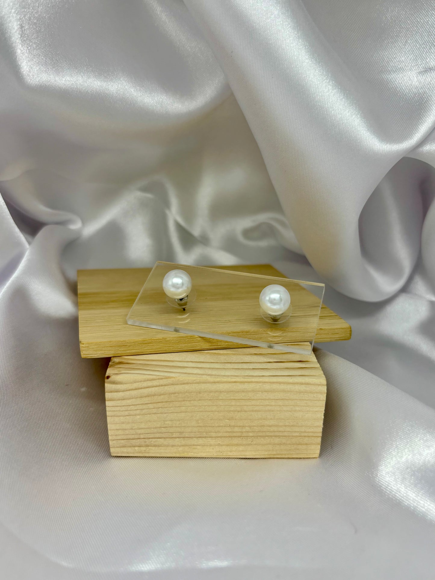 Queen Pearl Choker Set