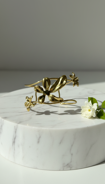 Bella Golden Flowers Handcuff