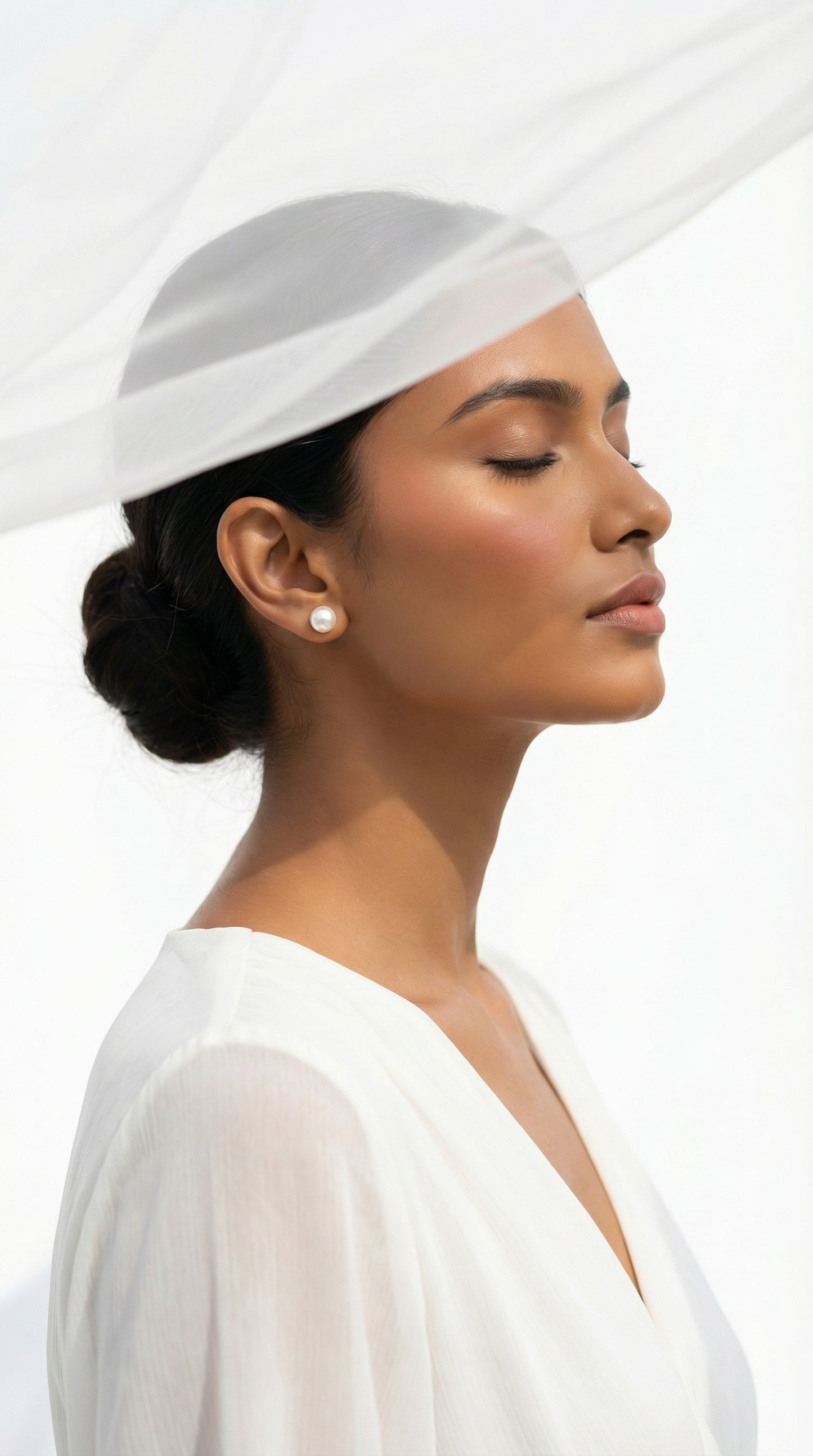 Queen Pearl Choker Set